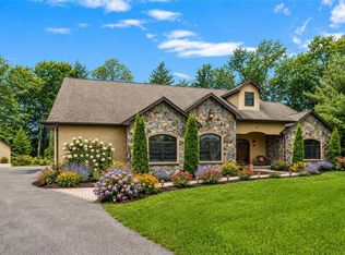 19 Blacksburt Ct, North Kingstown, RI 02874