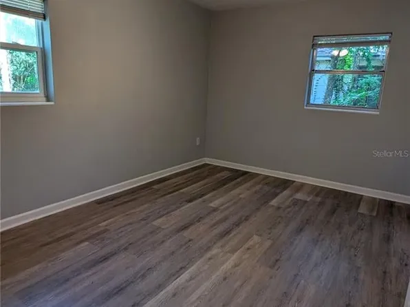 3219 NW 12th St, Gainesville, FL 32609