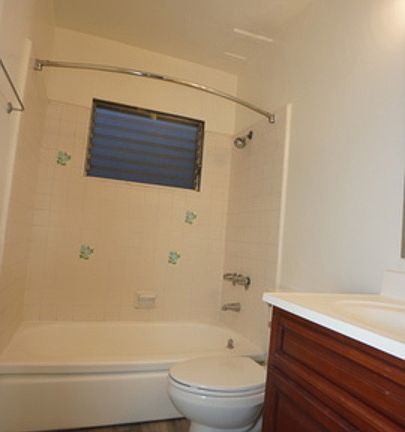 5th image of 1295 Federal Ave APT 10