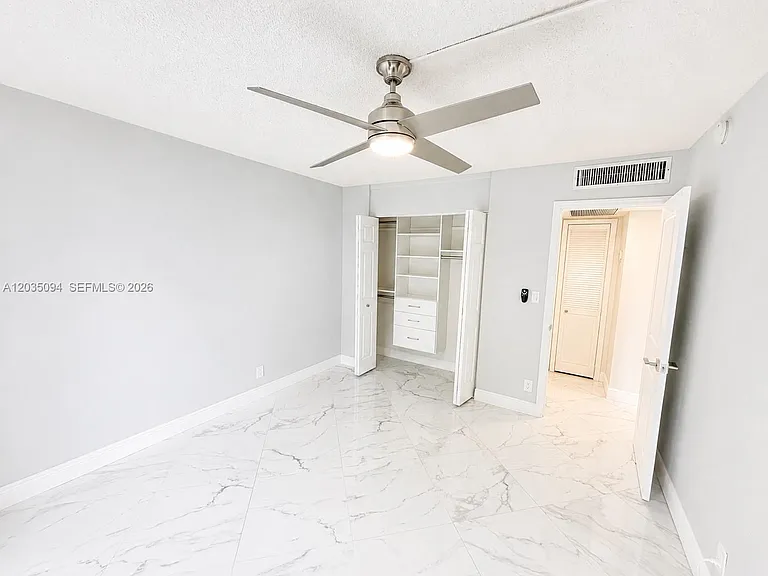 3301 N Country Club Dr #305 — Photo 18
