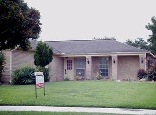 3007 Windmill St, Sugar Land, TX 77479