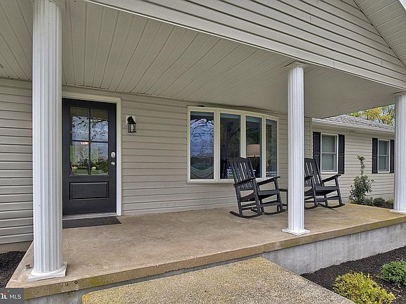 4th image of 27709 Bright Rd
