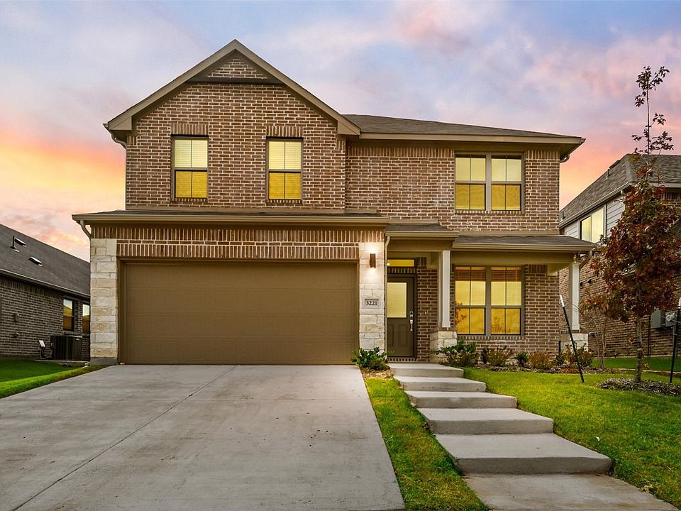 1st image of 3221 Baehr Dr