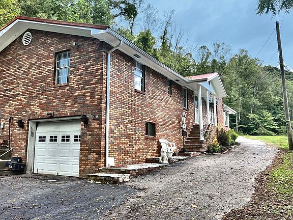 3rd image of 1795 Longfork Rd