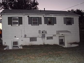 4th image of 501 S 1st St