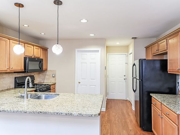 5th image of 2230 Gateview Ct