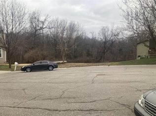 4205 S Shrank Ct, Independence, MO 64055