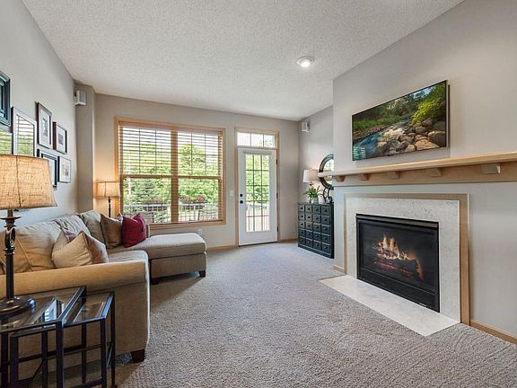 3rd image of 9675 Independence Cir Unit 3