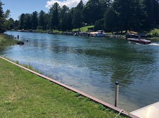 9213 & 921 Island View Dr, Cheboygan, MI 49721