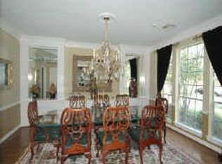 3902 Raven River Dr, Houston, TX 77059