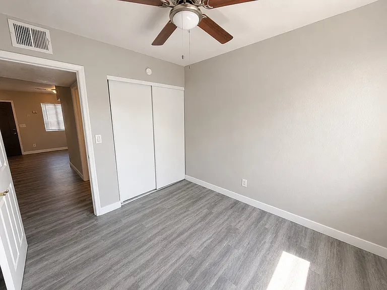 1753 E Harvard St #1 — Photo 7