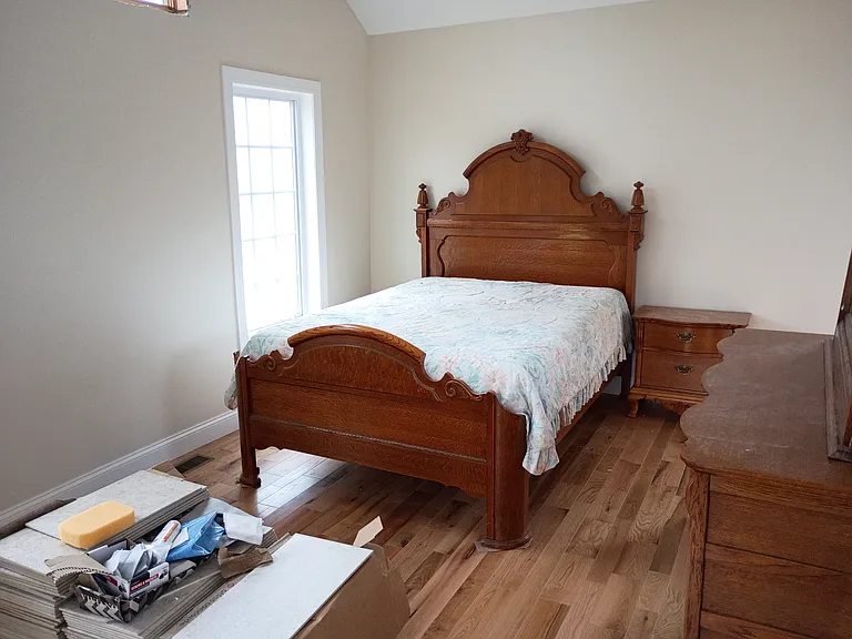 196 Castle Rd — Photo 17