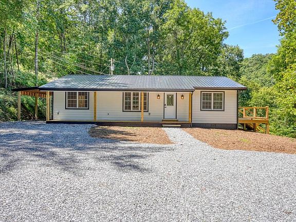 2nd image of 6564 Crooked Creek Rd
