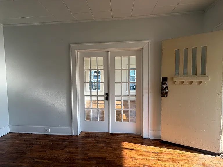 2505 Lipscomb St — Photo 9