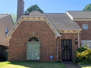 1675 Smokehouse Dr, Cordova, TN 38016