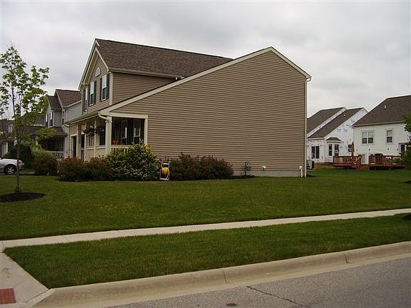 3rd image of 4831 Snowy Creek Dr