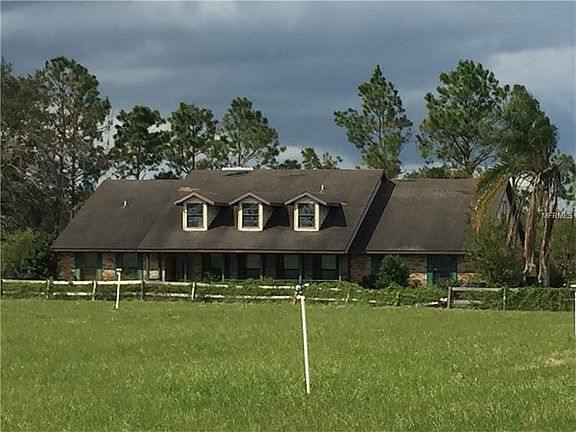 2nd image of 4030 Robinson Dr E