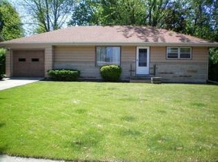 265 W Linden St, Saukville, WI 53080