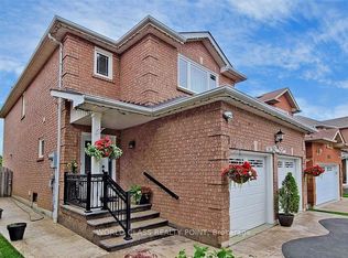 6136 Ford Rd, Mississauga, ON L5V 1X1