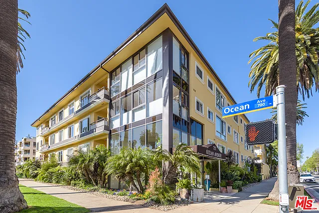 757 Ocean Ave #216