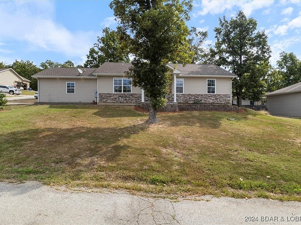 1st image of 34 Kendall Ct