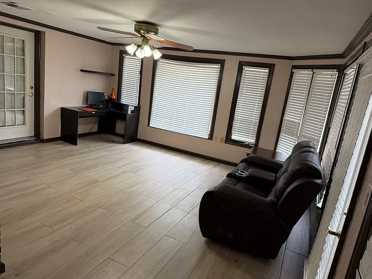 7340 Capistrano Dr — Photo 7