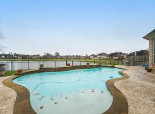 19502 Lakeside View Dr, Spring, TX 77388
