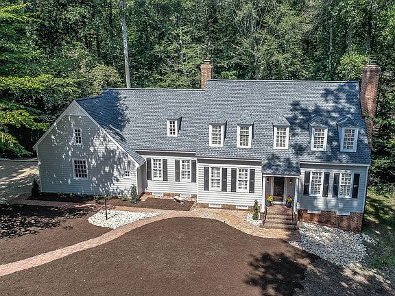 5th image of 108 Crocker Pl