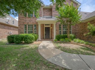 6940 Clipper Dr, Grand Prairie, TX 75054