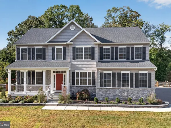 312 Obrecht Rd, Millersville, MD 21108