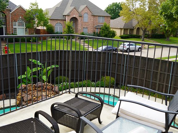3rd image of 2701 Scenic Dr