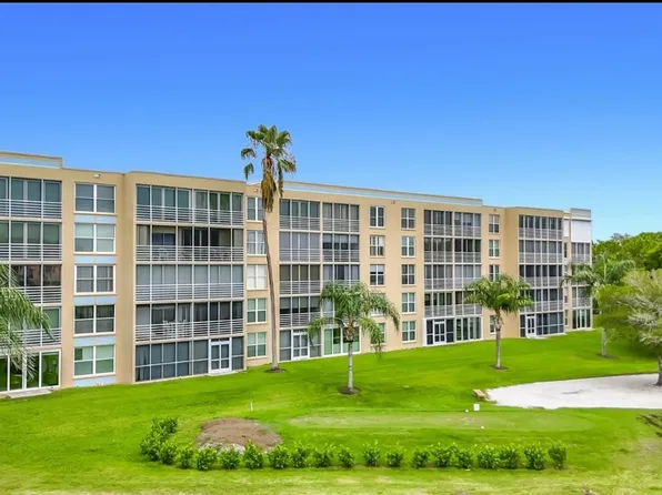 4460 Fairways Blvd APT 604, Bradenton, FL 34209
