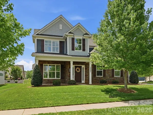 3297 Lock Erne Ave, Kannapolis, NC 28081