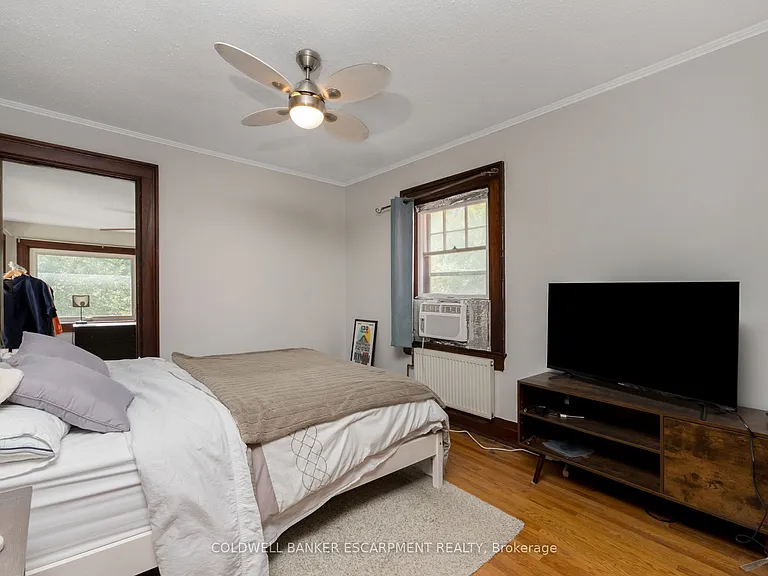 20 Mill St E #A — Photo 11