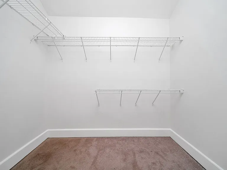 1710 Gale Ln — Photo 19