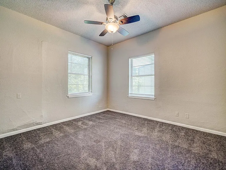SE Bedroom