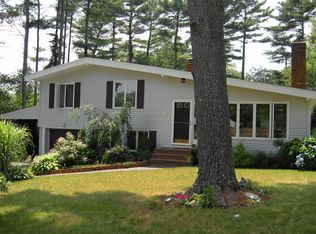 8 Marjorie Dr, Halifax, MA 02338