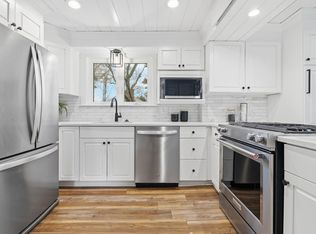 1034 Webster St, Needham, MA 02492