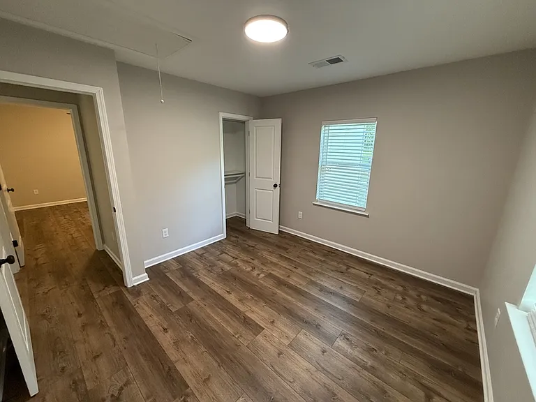 6970 Raleigh Lagrange Dr — Photo 27