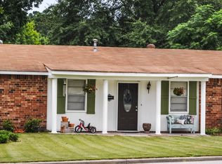 230 Shawnee Dr, Martinez, GA 30907