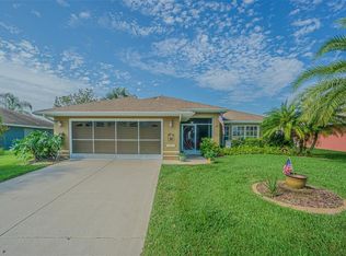 10711 Cup Dr, San Antonio, FL 33576