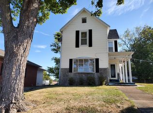 214 N Market St, Sparta, IL 62286