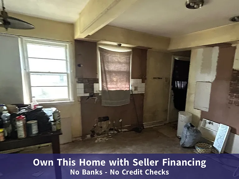 10149 Baron Dr — Photo 3