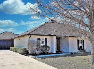 1921 Summit Top Dr, Kerrville, TX 78028