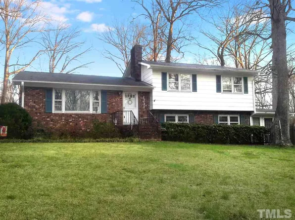 1231 Kingston Ridge Rd, Cary, NC 27511