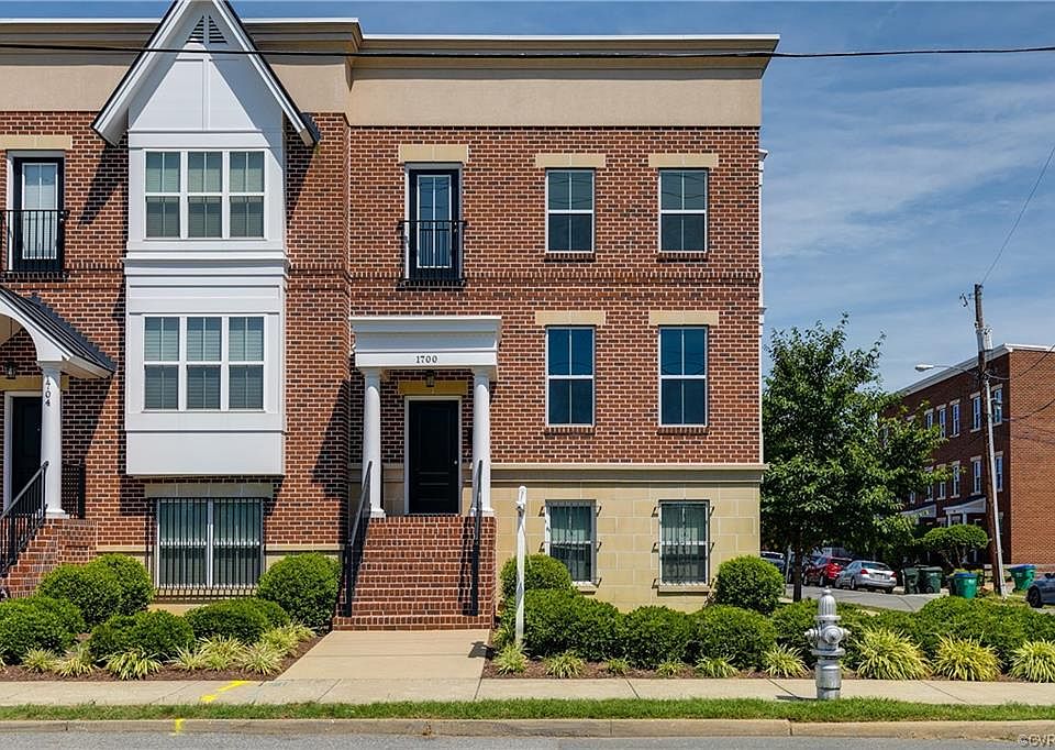 1st image of 1700 Parkwood Ave #1700