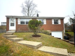 217 College Park Dr, Monroeville, PA 15146