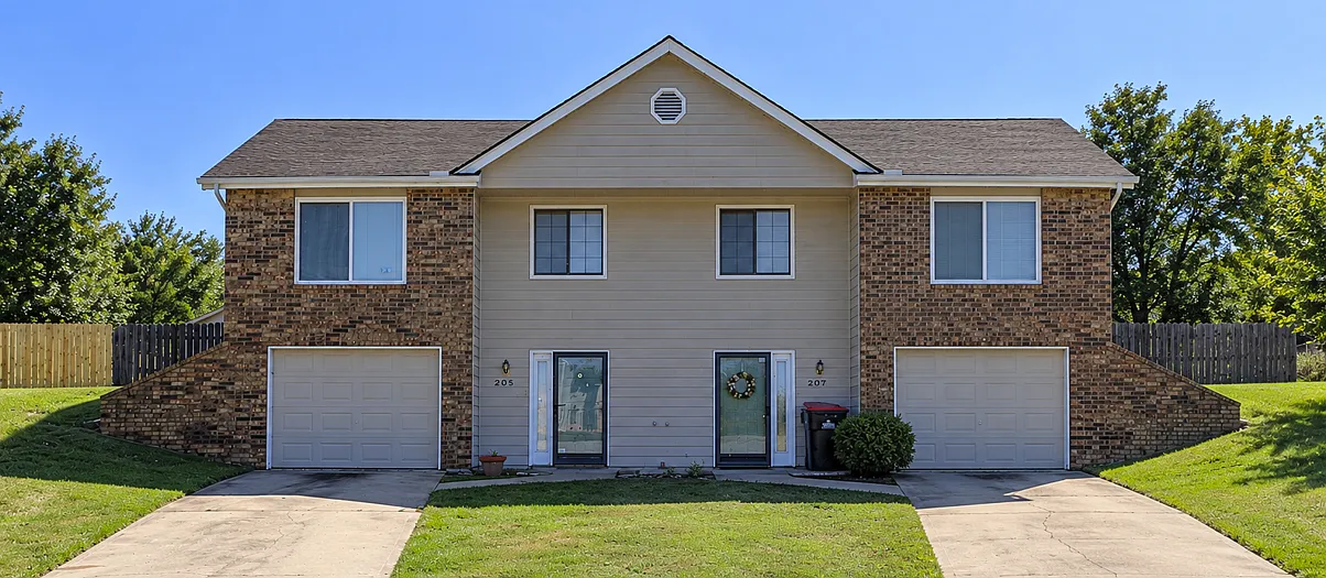 2 bed, 1541 sqft, $1,375 — Photo 1