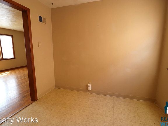 3rd image of 1301 S 23rd St APT 2