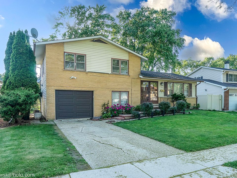 1st image of 1408 S Fern Dr